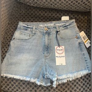 Wallflower Super High Rise curvy denim shorts